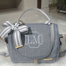 Bolsa Maternidade Cinza em Ribeirão das Neves