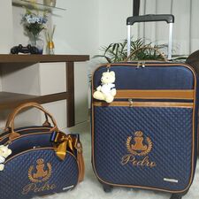 Mala com Rodinhas e Bolsa na Vila Maria